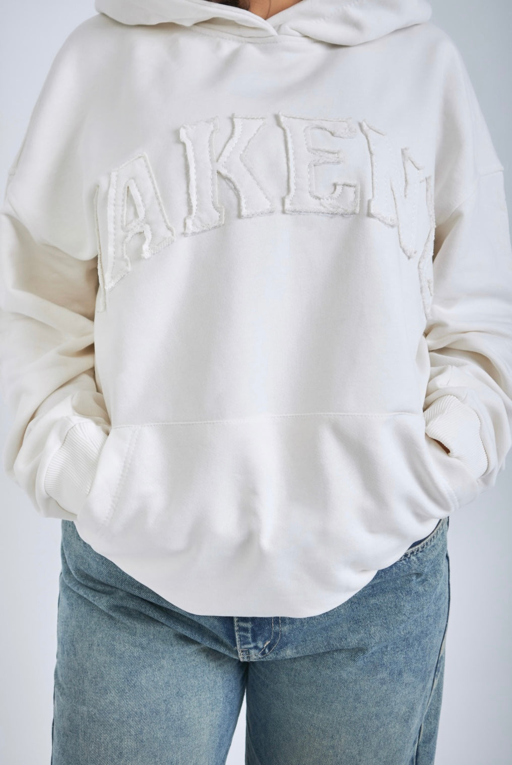 Jakenz white hoodie